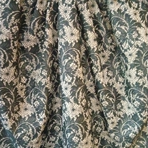 Missphit Sexy Black and Gold Lace Dress - Picture 2 of 6